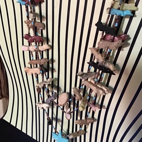 Native American 3Strand Fetish Necklace - Picture 3 of 4